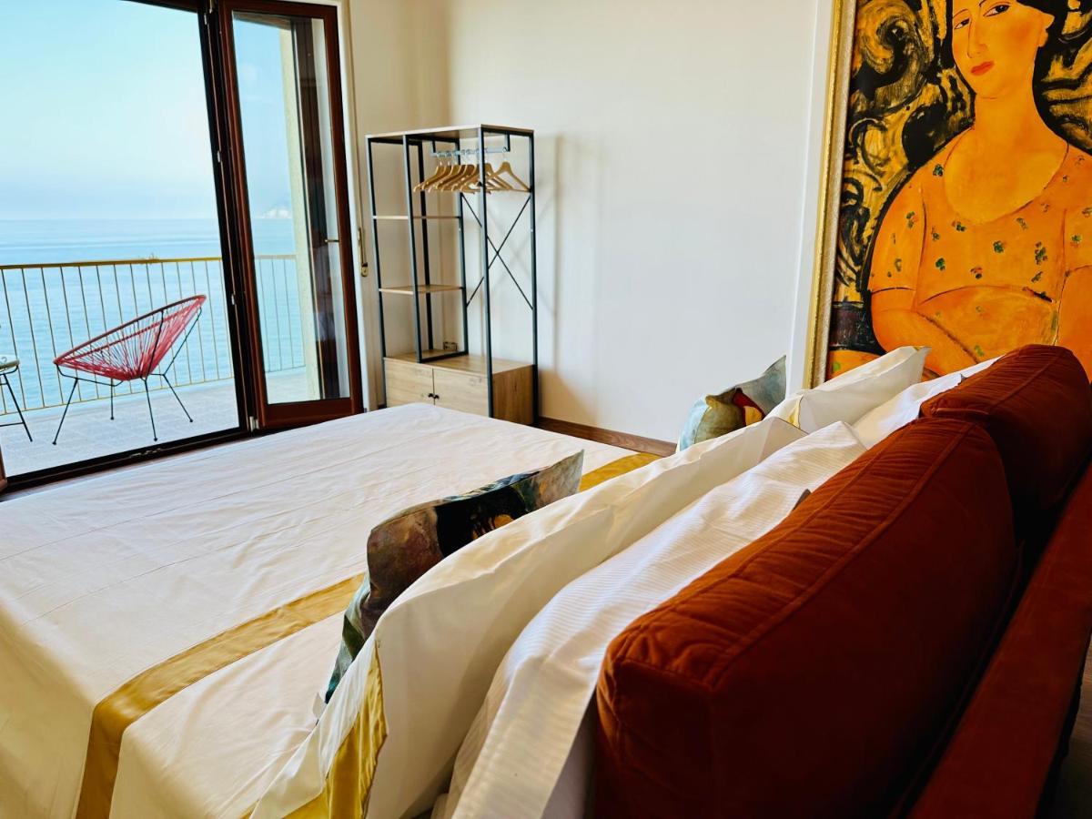 Blumare Arthouse Ξενοδοχείο Σαλέρνο Εξωτερικό φωτογραφία